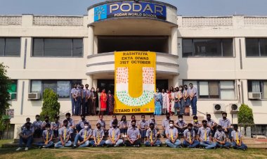 पोदार वर्ल्ड स्कूल के छात्रों ने लौह पुरुष की 145वीं जयंती पर ‘यू फॉर यूनिटी’ का दिया संदेश