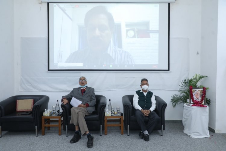 शासन और जीवन में संवेदनशीलता’ विषय पर एमएल मेहता स्मृति व्याख्यान का आयोजन